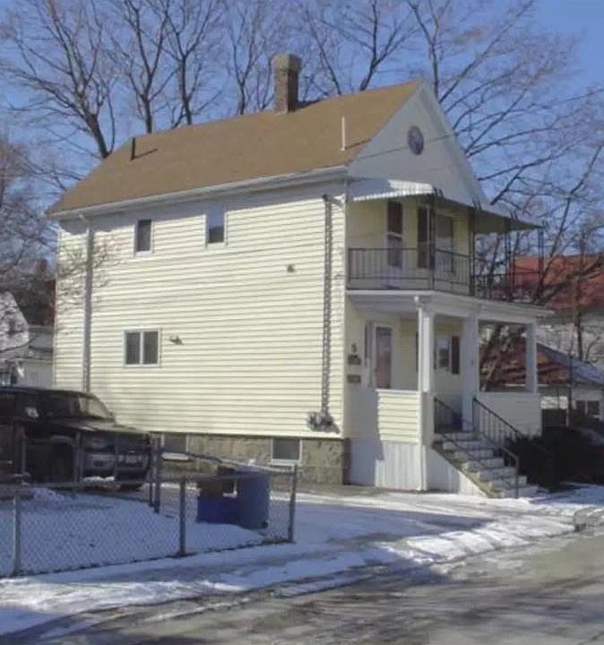 1st image of 5 Marlboro St