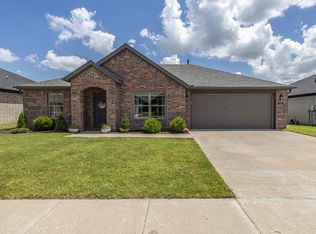 512 Brinley St, Springdale, AR 72762