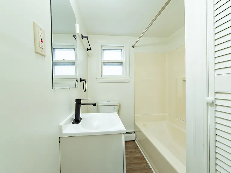 65 Preston St #2 — Photo 11
