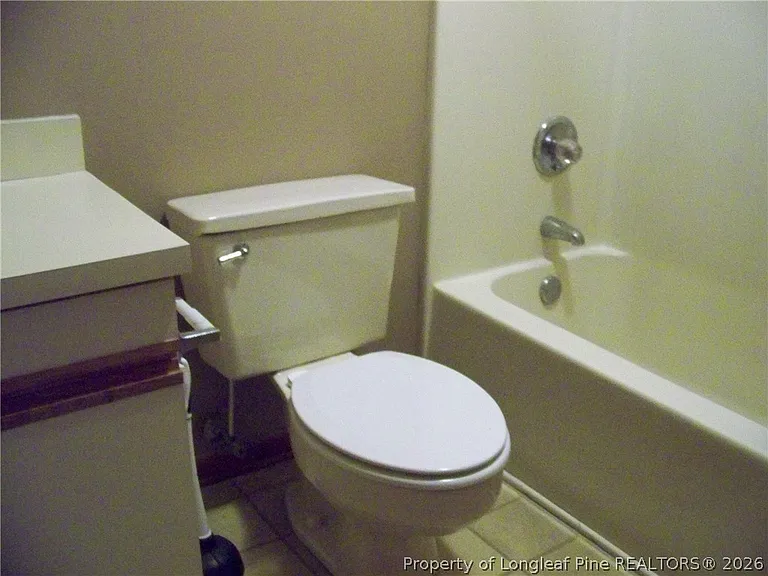1198 Windham Ct — Photo 7