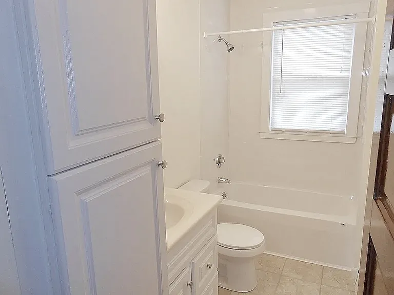42-3 Bradford St — Photo 10