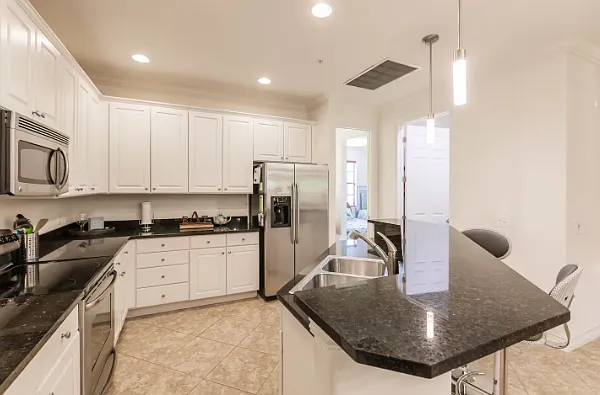 9130 Chula Vista St — Photo 14