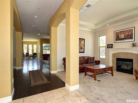 3rd image of 2902 Rockwell Ct