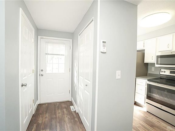 3rd image of 8123 Mill Creek Cir #14-D