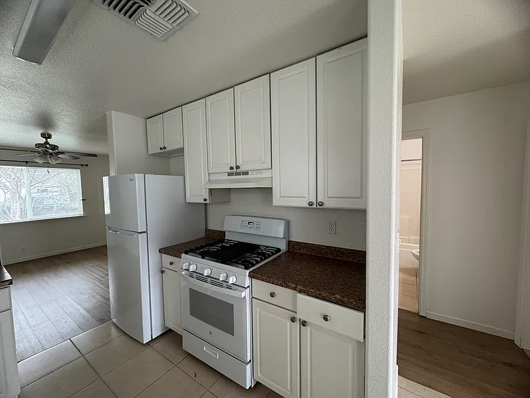 2901 Godman Ave #1 — Photo 5