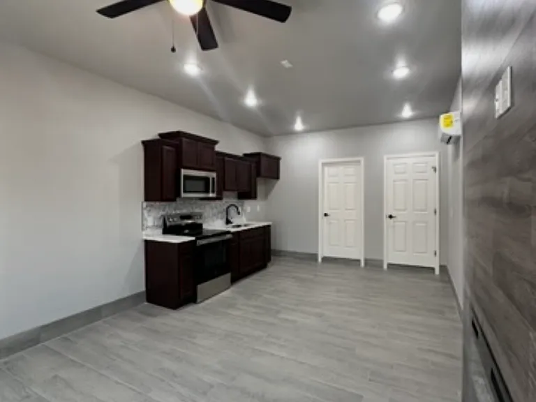 501 El Cerro Dr #3A — Photo 6