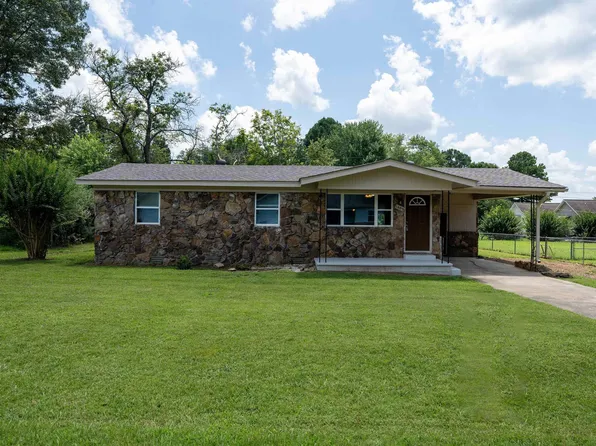 1409 Terrace Dr, Heber Springs, AR 72543