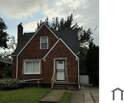 12915 Winthrop St — Photo 1
