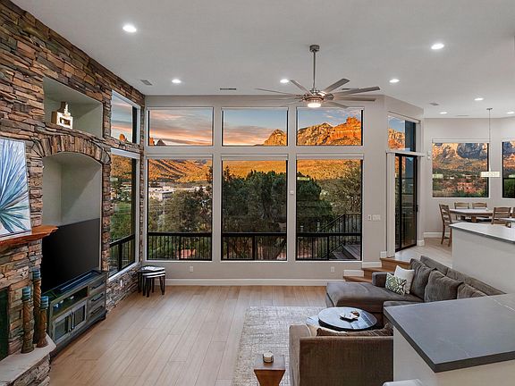 5th image of 525 SEDONA VISTA Drive