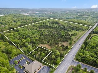 900 James F Epps Road, Branson, MO 65616