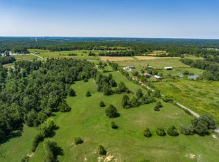 188 Howard Springs Rd, Crossville, TN 38571