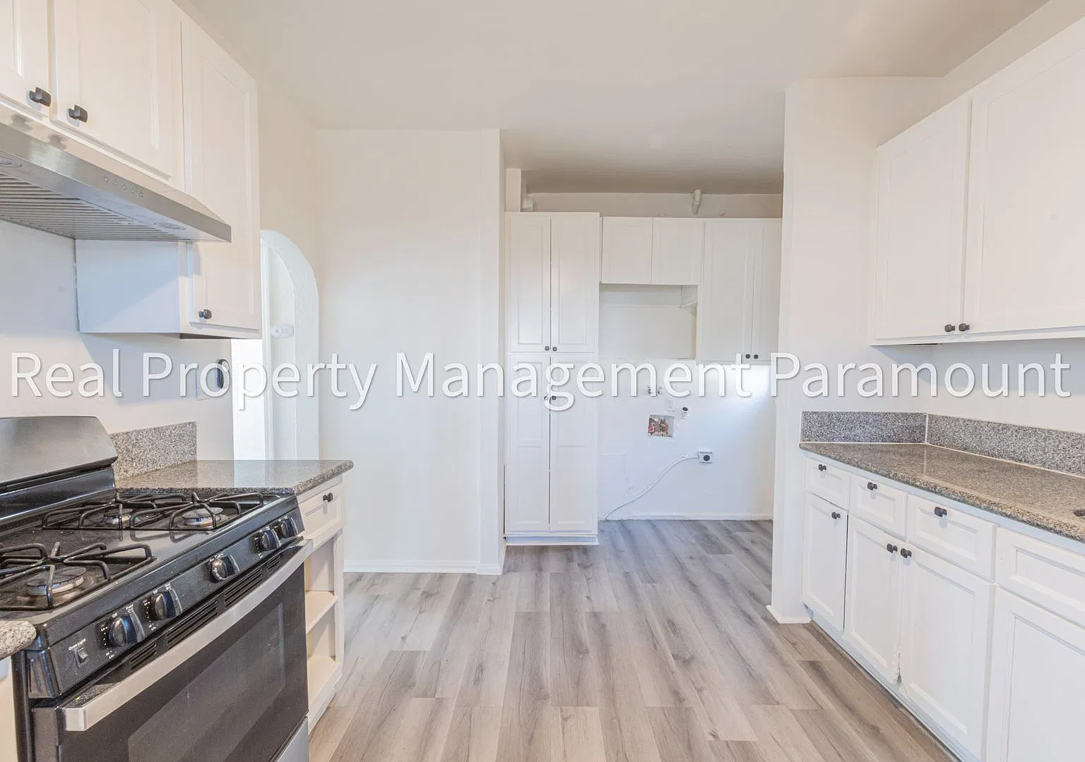 Beautiful Two Bedroom First Floor Apartment! — Photo 1