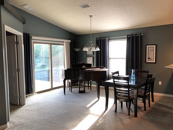 5th image of 2707 Blackwood Dr