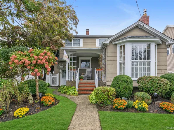 2483 Hicks Street, Bellmore, NY 11710