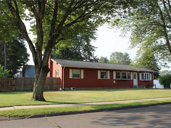 141 Green Manor Road, Enfield, CT 06082