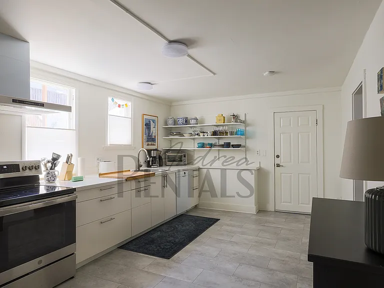 87 1/2 Linda Ave — Photo 9