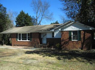 45 Pinewood Rd, Sumter, SC 29150