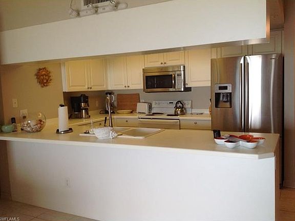 5th image of 1020 S Collier Blvd APT 104