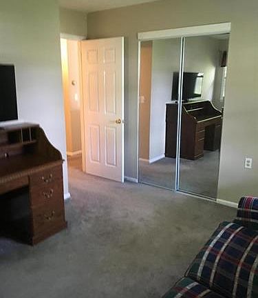4th image of 43 Bellflower Ct