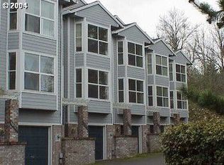 15758 SW Flagstone Dr, Beaverton, OR 97007