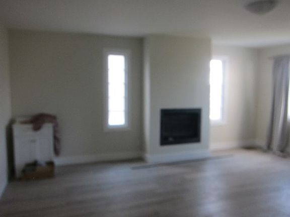 2nd image of 10915 111th Ave NW