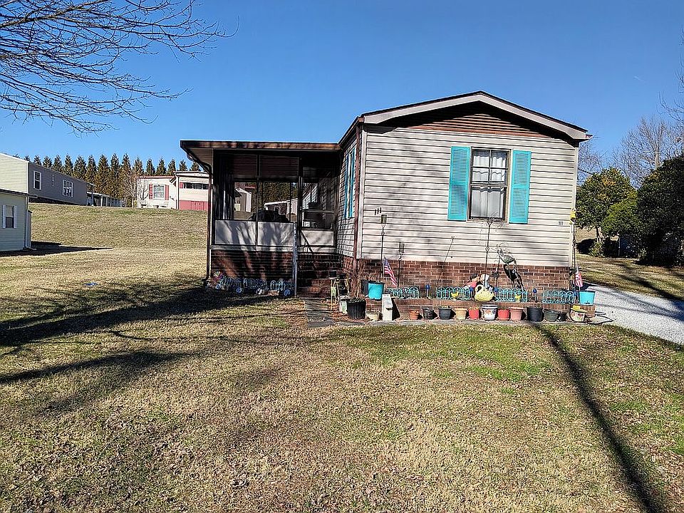 1st image of 111 Berna Knoll Ct