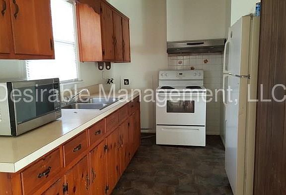 5th image of 7202 Roanoke Ave