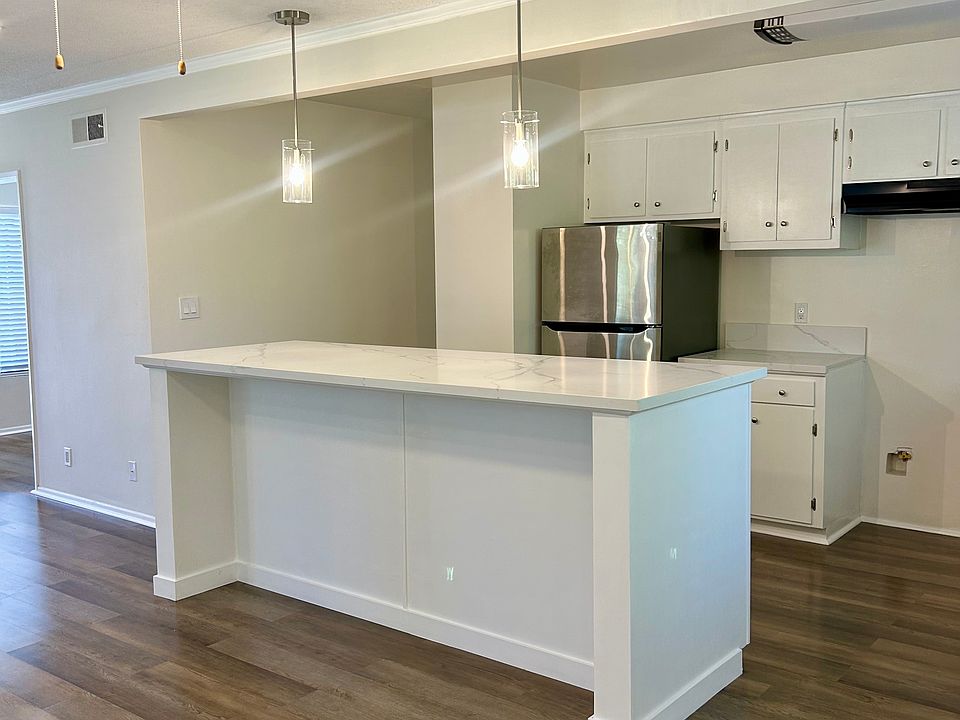 1st image of 1107 Holly Ave APT 7