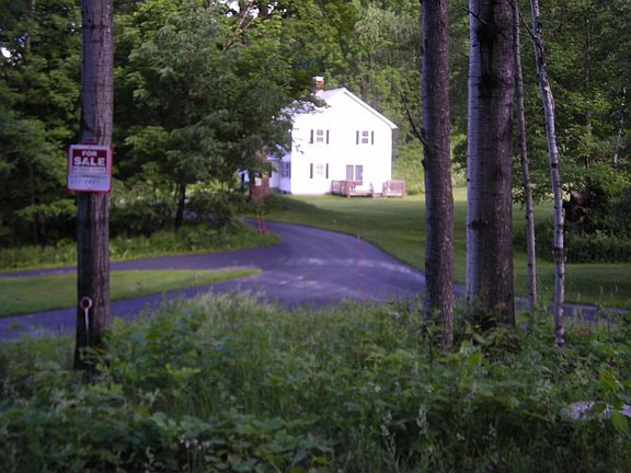 driveways to house & garage2