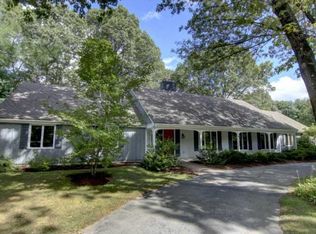 6 Woodcrest Dr, Cumberland, RI 02864