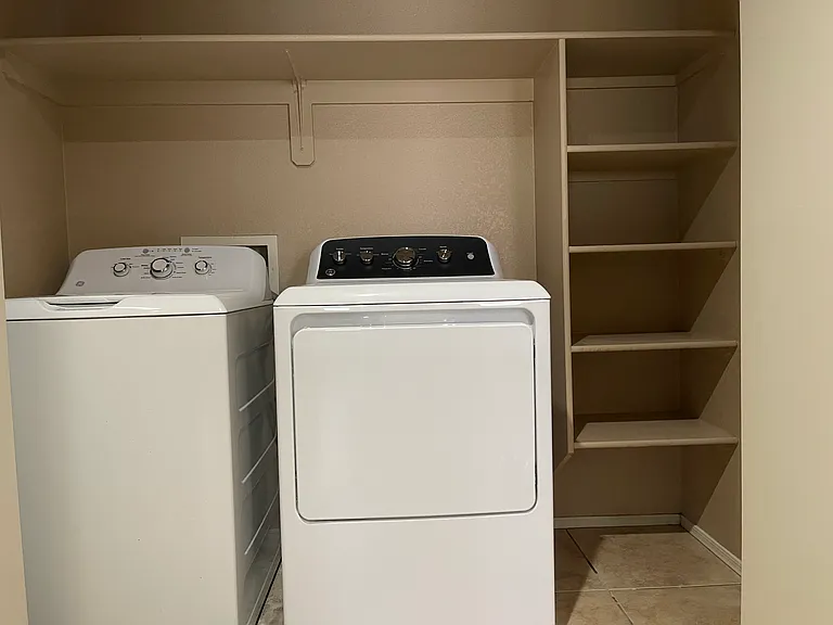 In-unit Washer & Dryer