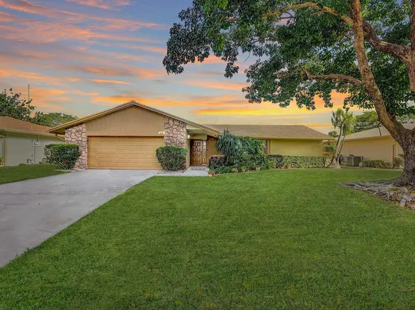 817 NW 23rd Lane, Delray Beach, FL 33445