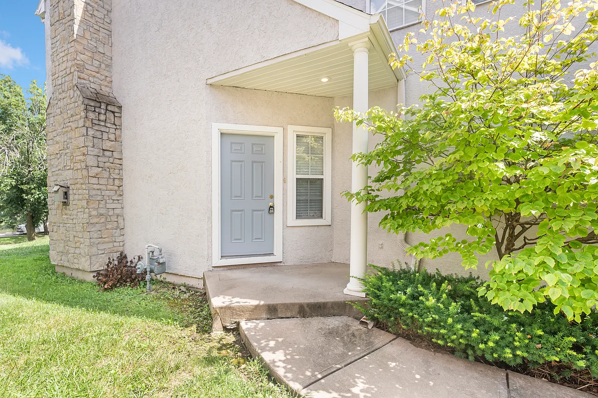 Building Photo - 9153 Boehm Dr