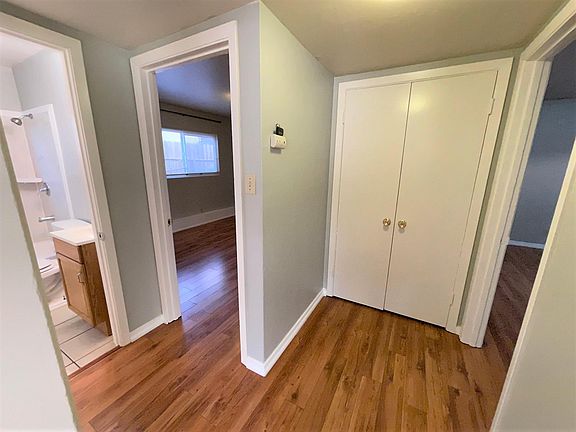 5th image of 2324 Grant Ave #2326