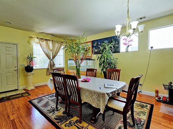 4th image of 3474 Cathedral Cir