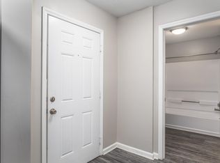 514 Coapman St #2H, Greensboro, NC 27407