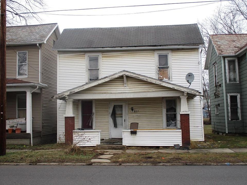 1st image of 807 Jefferson Ave