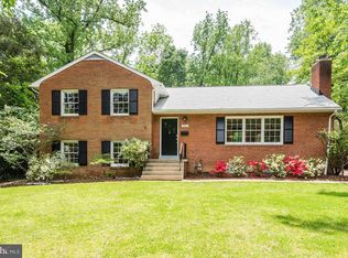 600 E Columbia St, Falls Church, VA 22046