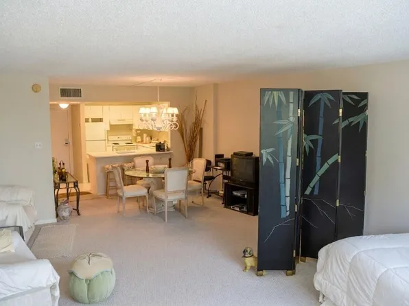 2301 Collins Ave APT 336, Miami Beach, FL 33139