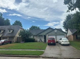 7326 Echo Pines Dr, Humble, TX 77346