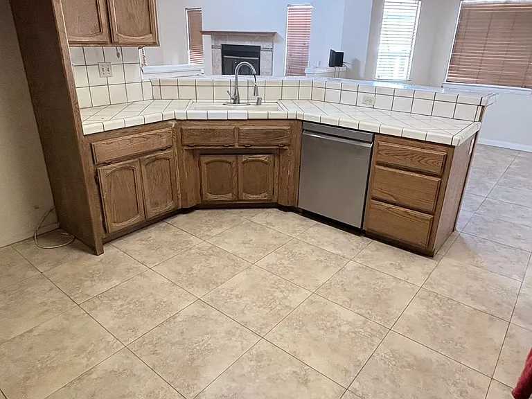 17735 Vista Point Dr — Photo 16