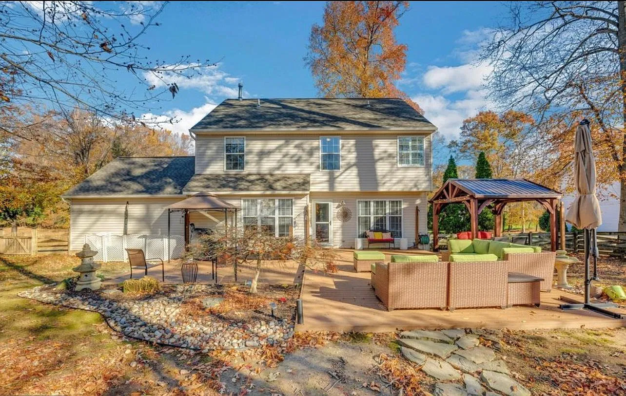 3435 Elsa Ave — Photo 4