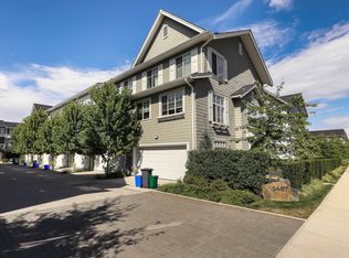 15487 99a Ave #24, Surrey, BC V3R 7N1