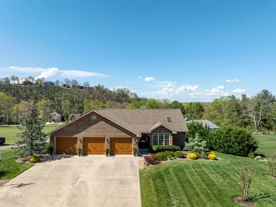 636 Lake Point Dr, Piney Flats, TN, 37686