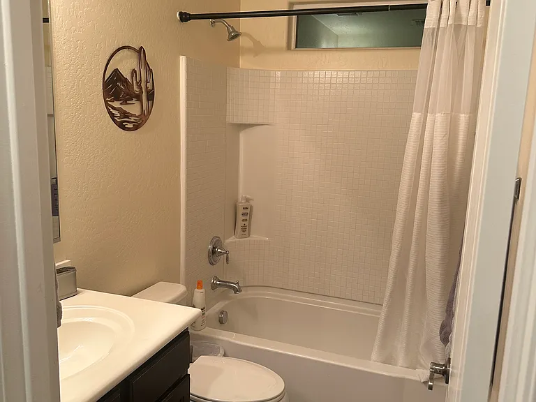 4147 E Fairbanks St — Photo 27
