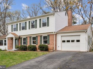 7717 Warbler Ln, Rockville, MD 20855