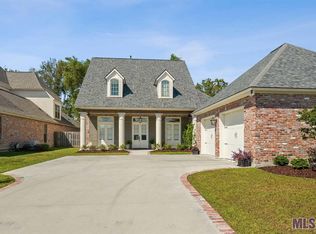 2106 Tiger Crossing Dr, Baton Rouge, LA 70810