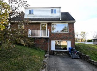 9650 Don Dr, Irwin, PA