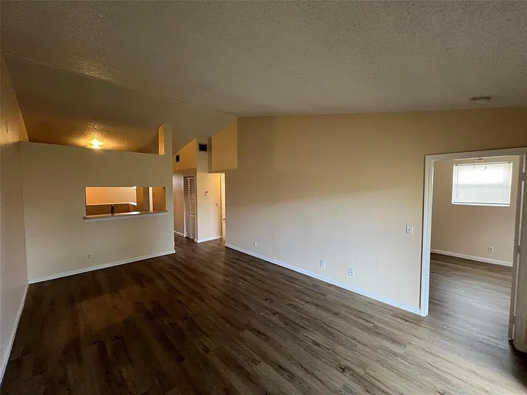 2431 NW 56th Ave #5-201 — Photo 6