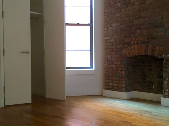4th image of 30 Claver Pl #One